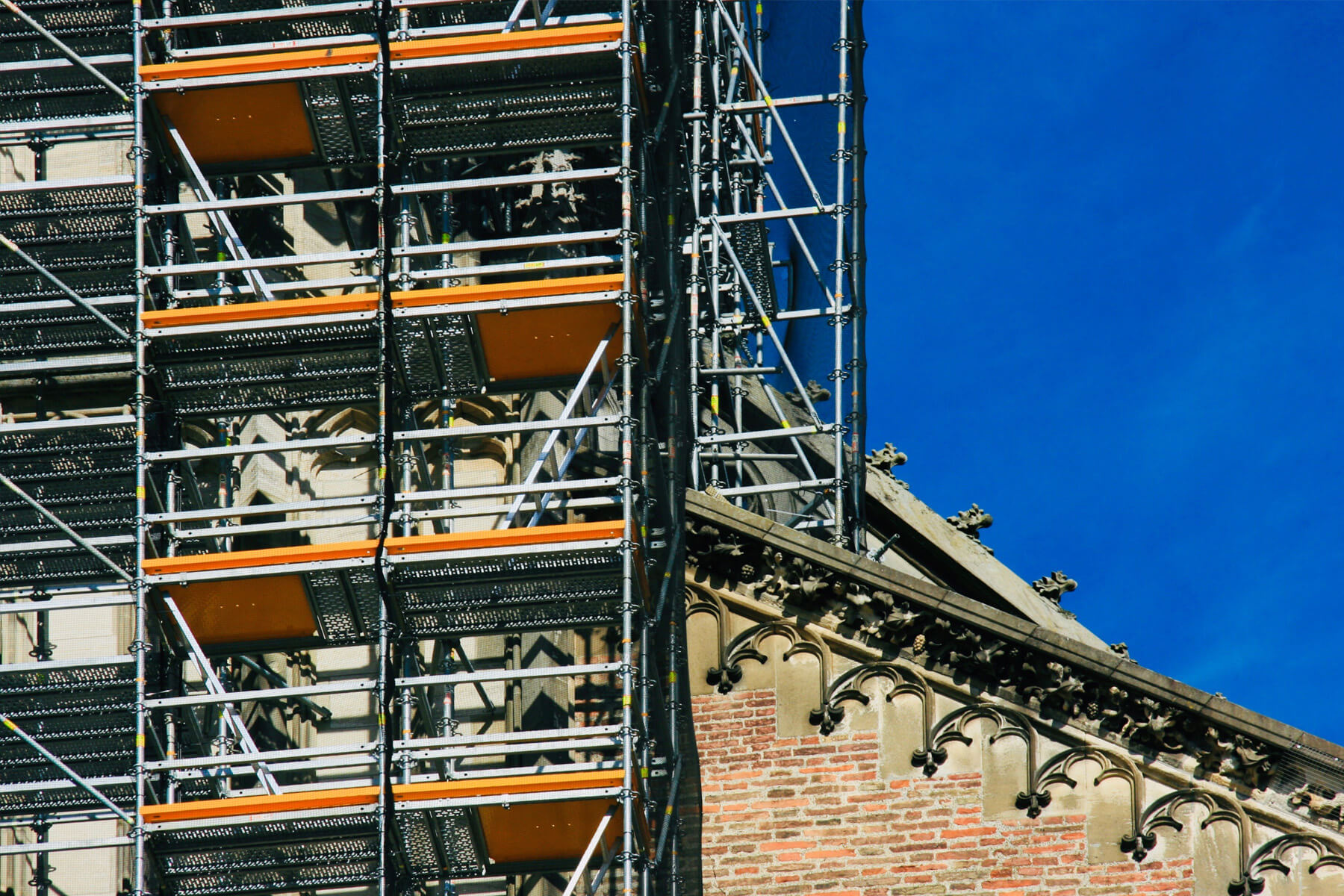 Renforcement structurel : reprises, scellements, ancrages