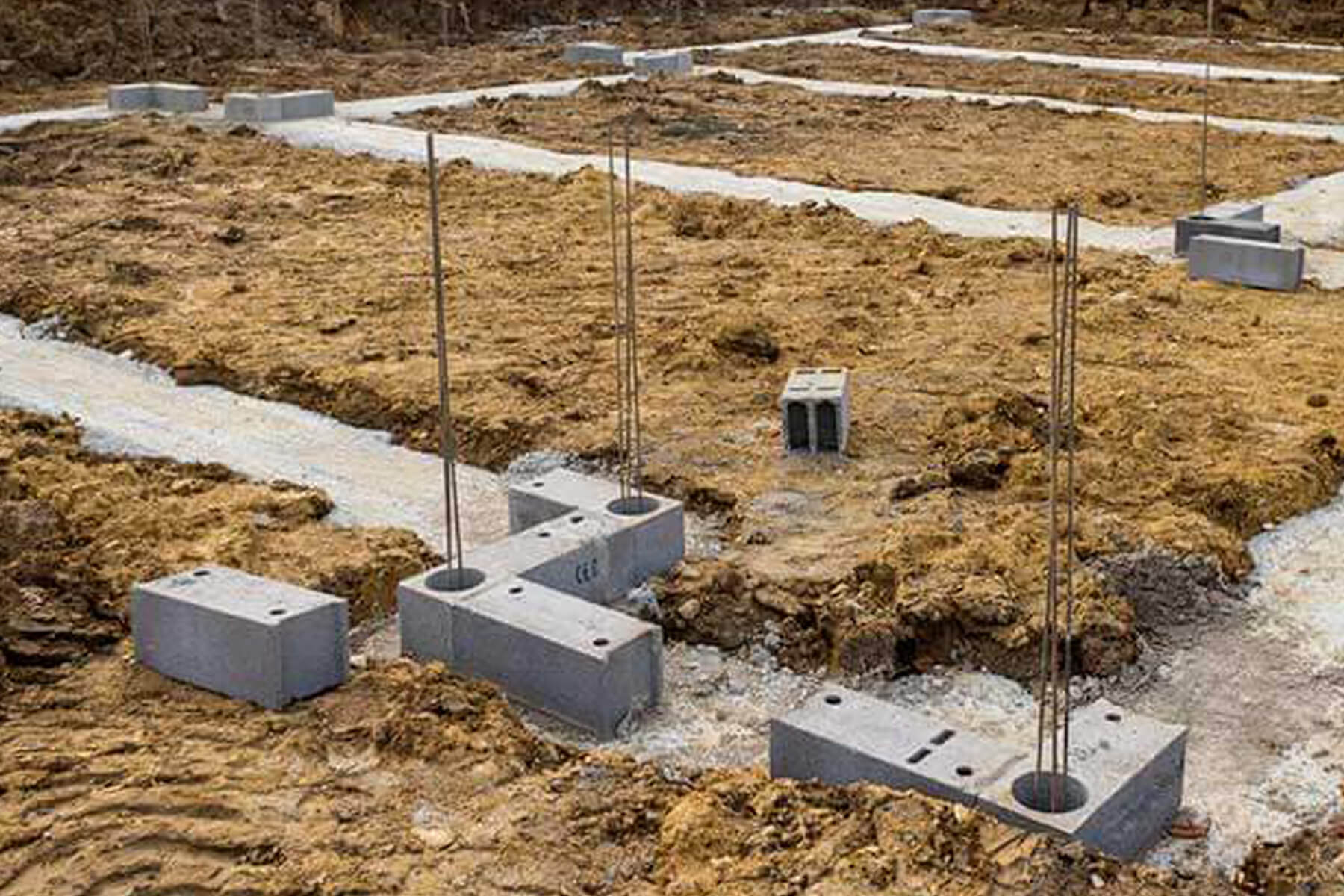 Coulage de fondations, longrines béton et vide sanitaire